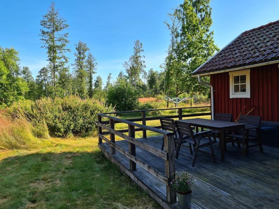 Trevligt Torp I Vacker Natur Mellerud Exteriér fotografie